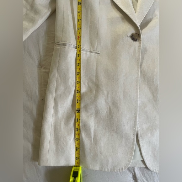 Lafayette 148 cream mid length blazer - Picture 11 of 12